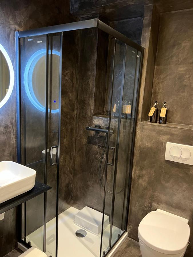 Luxury Decorated Studio, On Trendy Harbor Port Lympia, Close To Old Town, And Tramway Apartment Nice