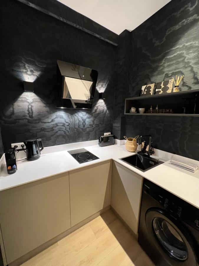 Apartment Luxury Decorated Studio, On Trendy Harbor Port Lympia, Close To Old Town, And Tramway